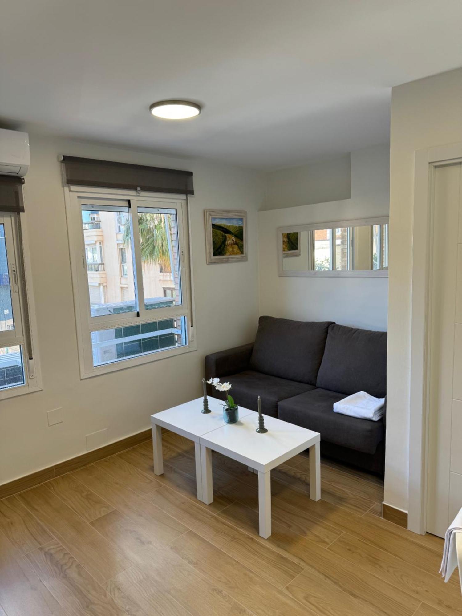 Mediterranean Malagueta Suite มาลากา ภายนอก รูปภาพ