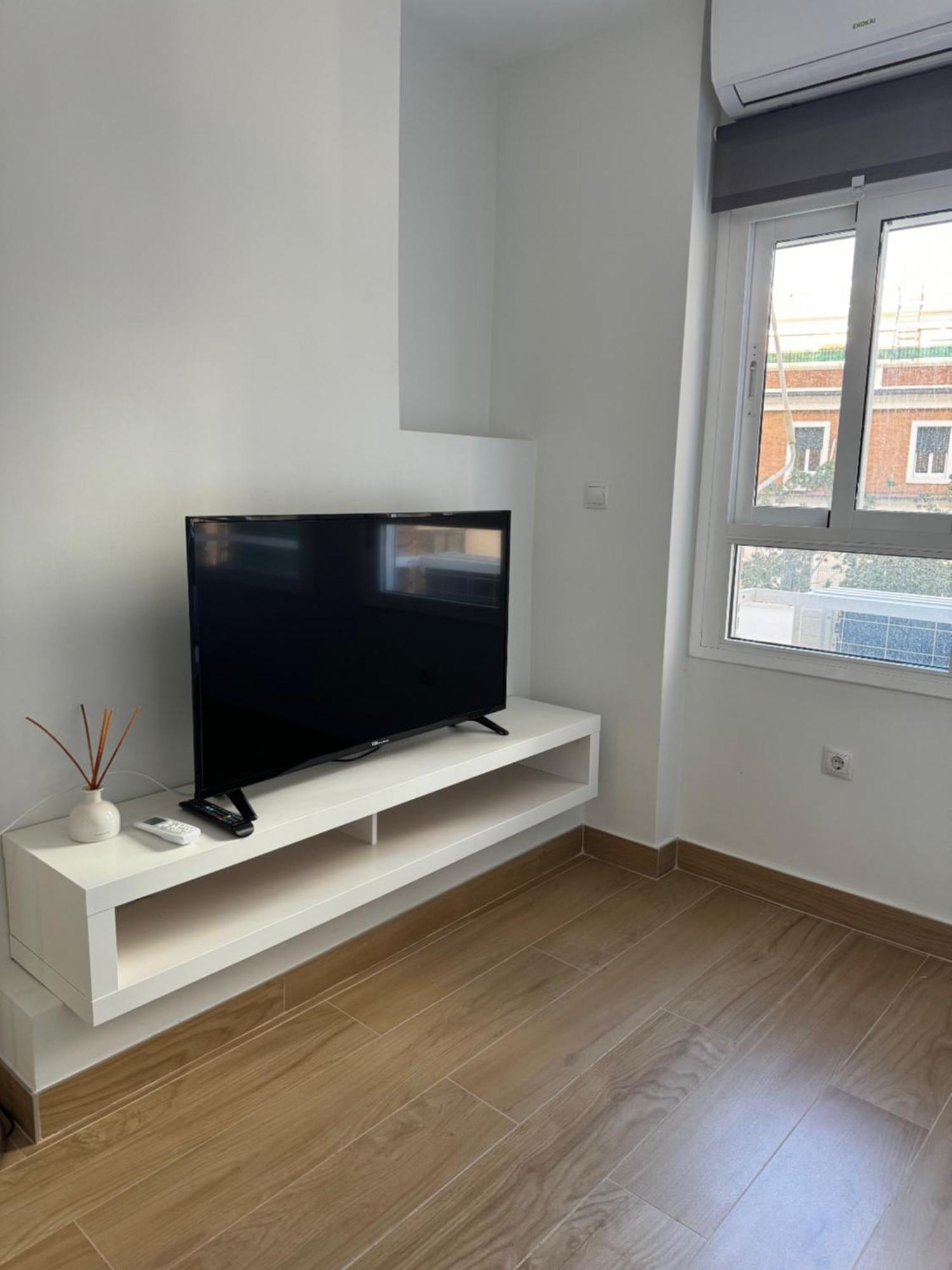 Mediterranean Malagueta Suite มาลากา ภายนอก รูปภาพ