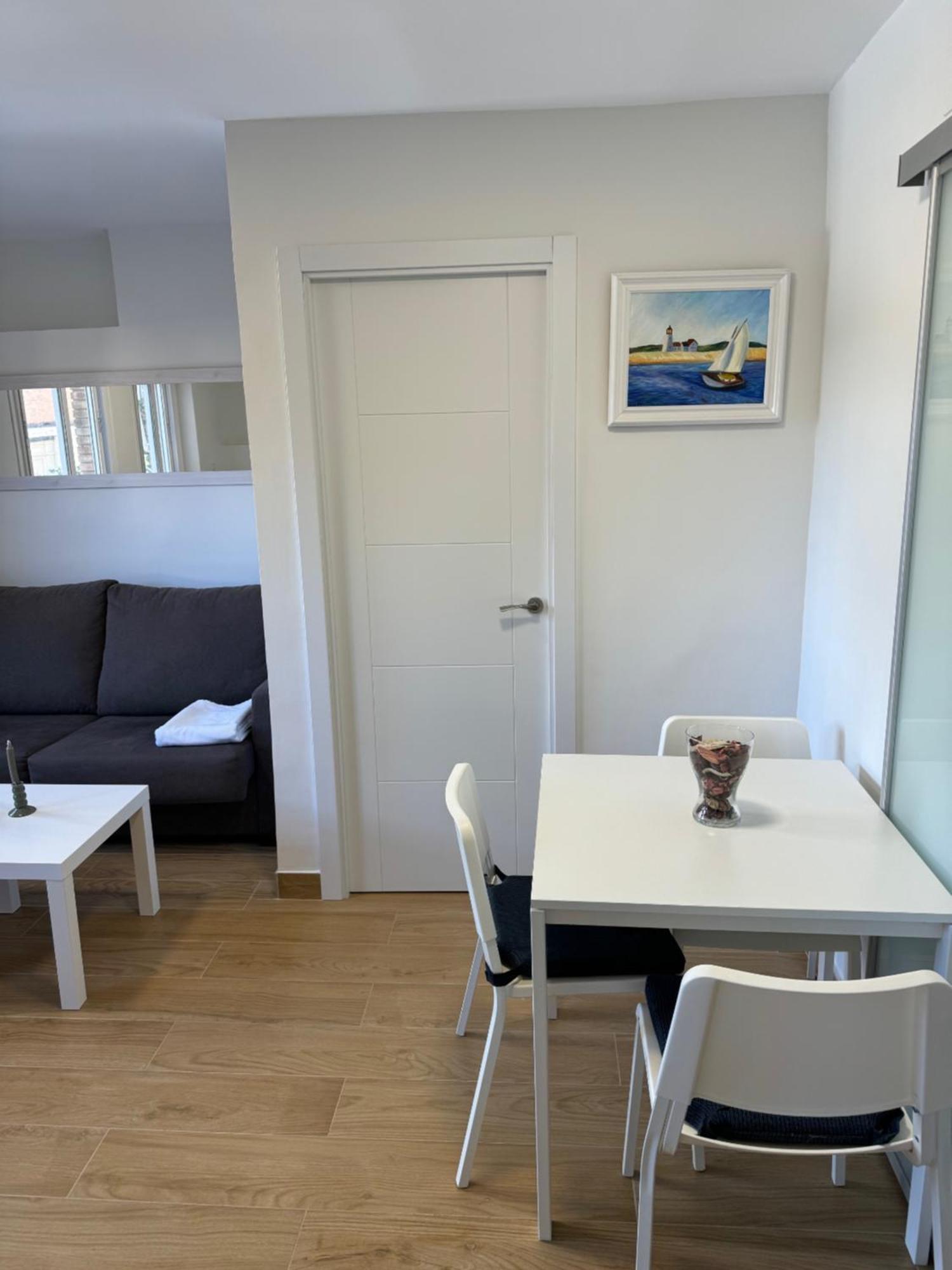 Mediterranean Malagueta Suite มาลากา ภายนอก รูปภาพ